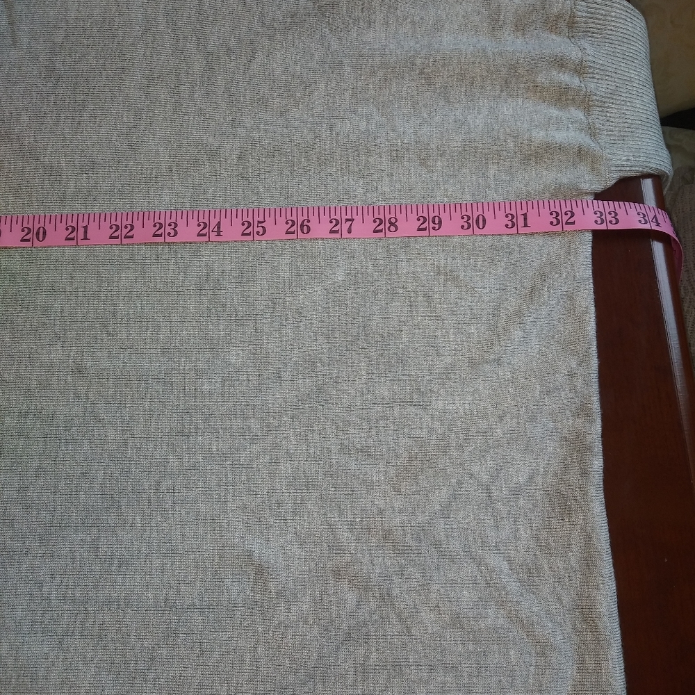 GRAY SWEATER - Picture 4 of 5